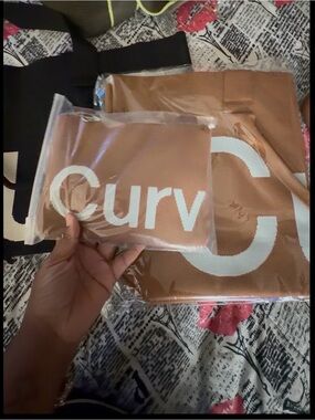 Curv Brown Tote Bag with Matching Pouch